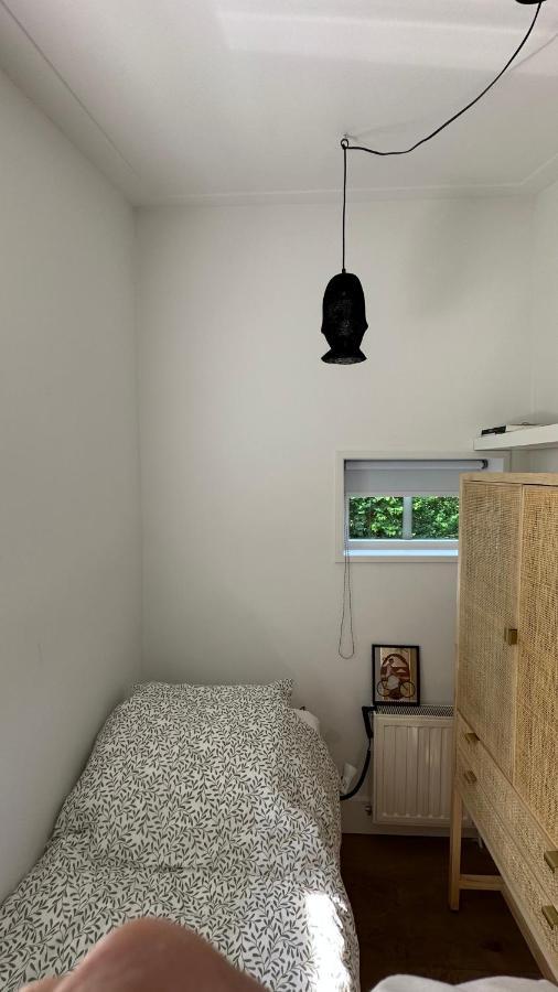 Bedandbreakfastrouveen 外观 照片